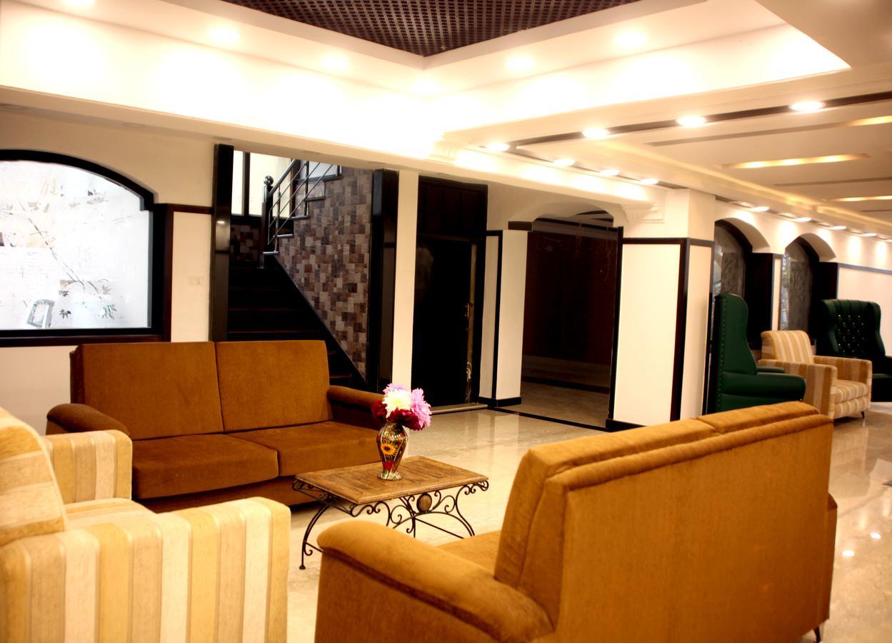 Hotel New Park At Dal Lake Σριναγκάρ Εξωτερικό φωτογραφία