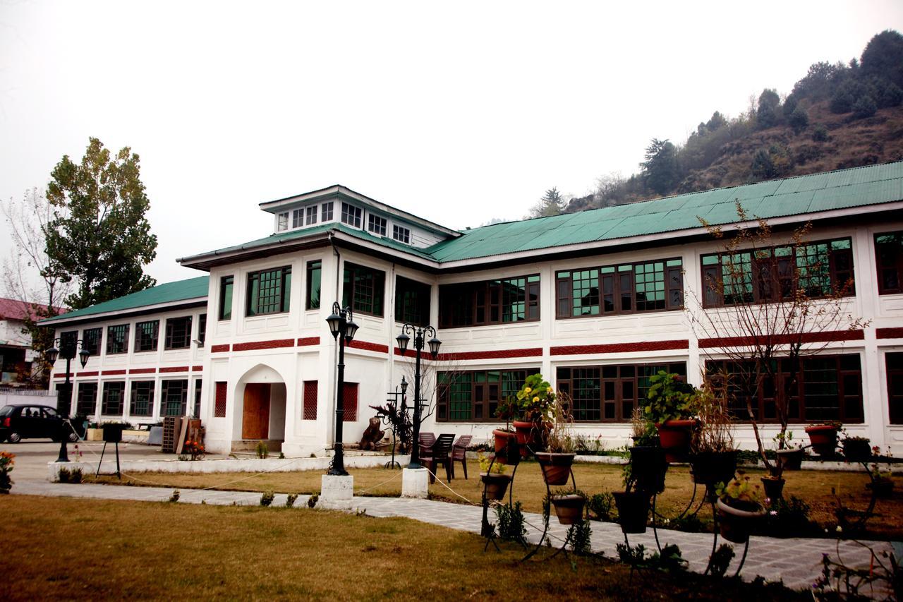 Hotel New Park At Dal Lake Σριναγκάρ Εξωτερικό φωτογραφία