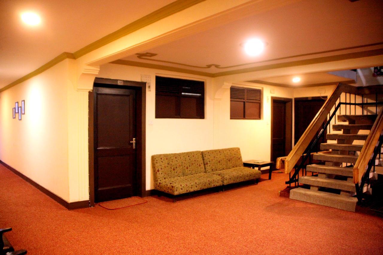 Hotel New Park At Dal Lake Σριναγκάρ Εξωτερικό φωτογραφία